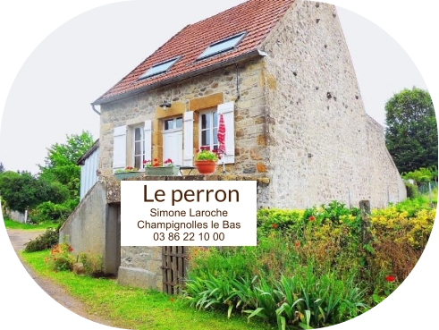 Le perron Simone Laroche Champignolles le Bas 03 86 22 10 00